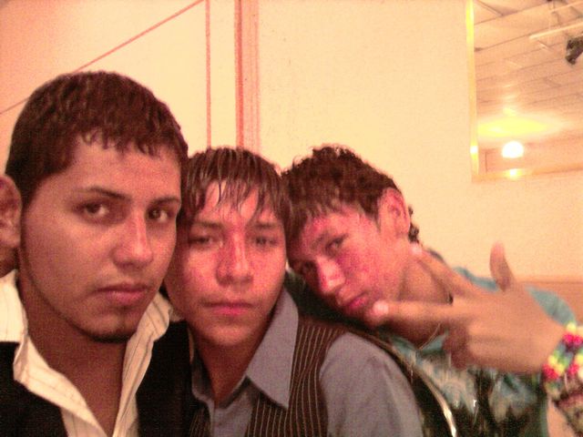 MI ERMANO Y YOOP Y UN COLADO JEJE